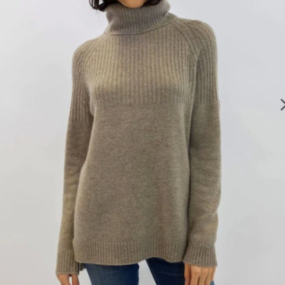 Pura Cashmere Stone Grey Turtleneck Sweater Size Medium NWT - Picture 9 of 9